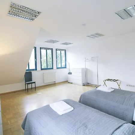 Ailiv City Spaces - Junior Loft 4 *