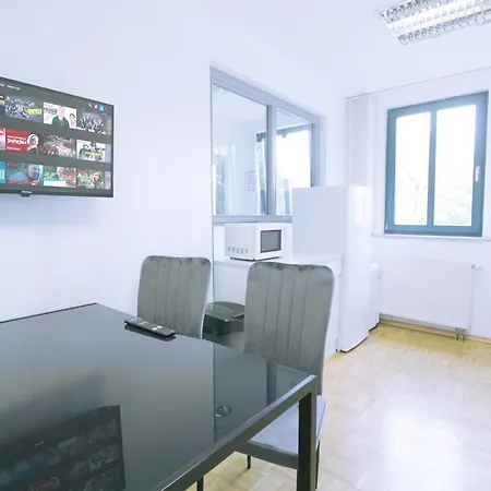 Ailiv City Spaces - Junior Loft 4 Lejlighed